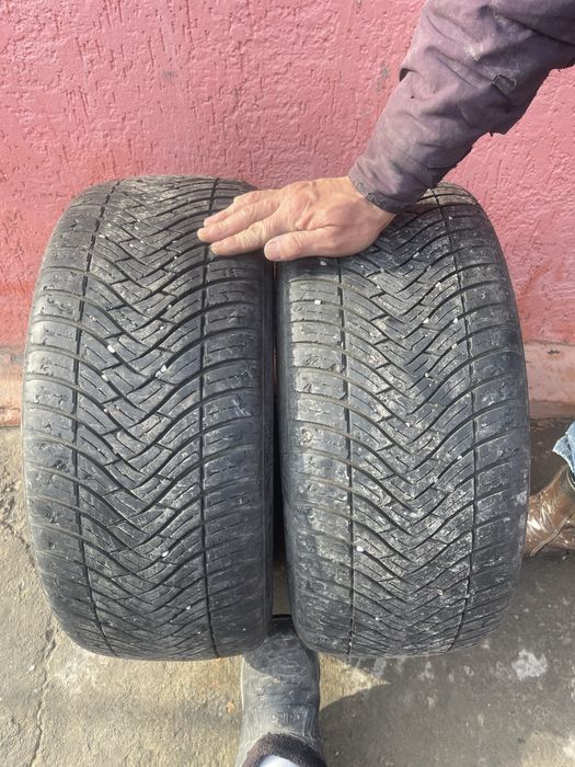 Продаются шины Triangle 225/45/17