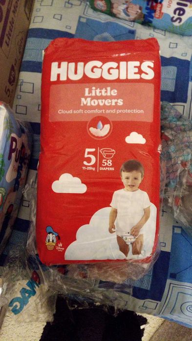 Scutece Huggies Little Moveers Nr 5 11-25 kg 56 bucăți