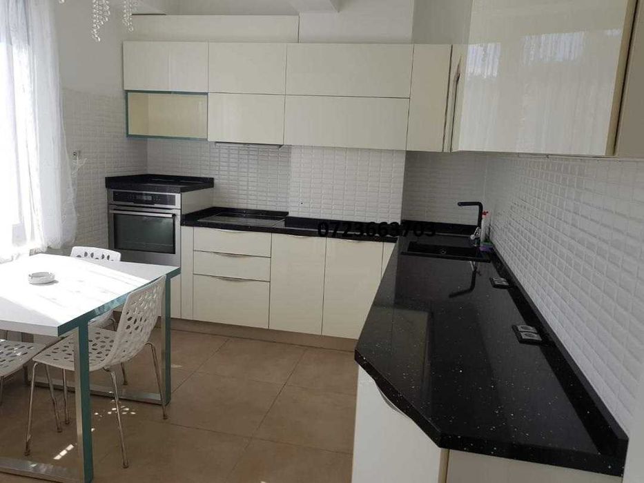 Apartament 3 camere  în regim hotelier –   statiunea  Mamaia,  Solid Residence