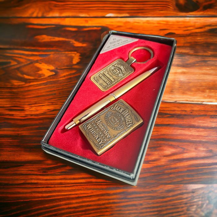 Мъжки подаръчен комплект Jack Daniel’s 3в1 метални/релефни