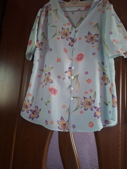 Vând Bluza Dama Marimea M