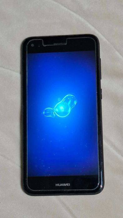 Продавам Huawei P9 lite mini