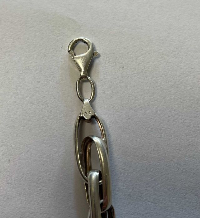 Сребърна гривна 23.98гр.22.5см.