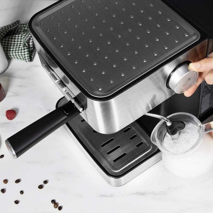Еспресо кафемашина Cecotec Power Espresso 20 Matic 850W