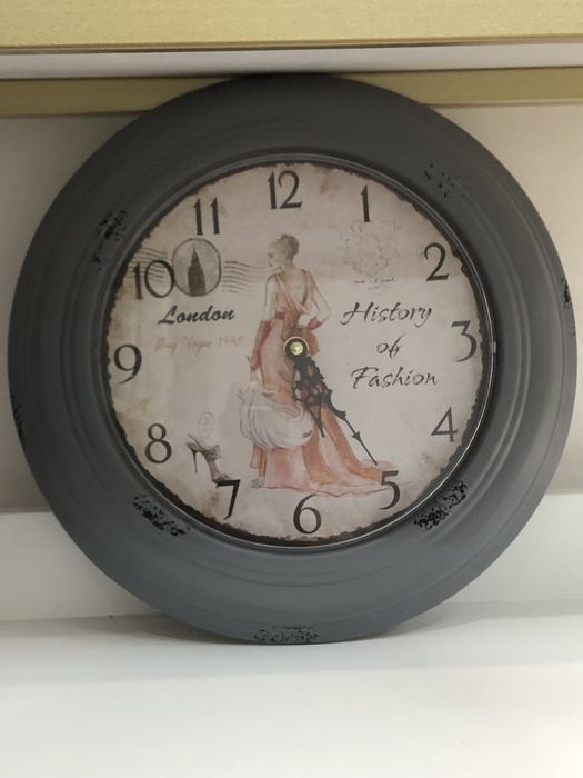 Часы настенные 7000т