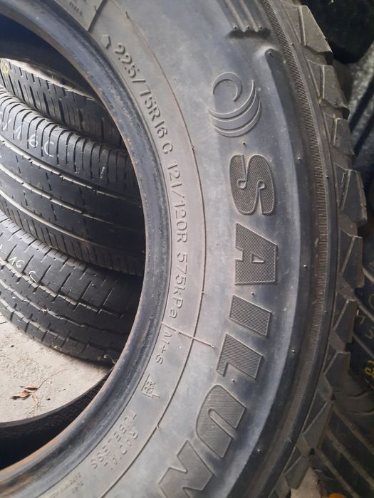ПРОМОЦИЯ!215/60/17С и 225/75/16С Бусови Зимни Гуми