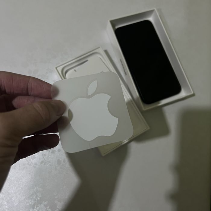 Продам Iphone 11