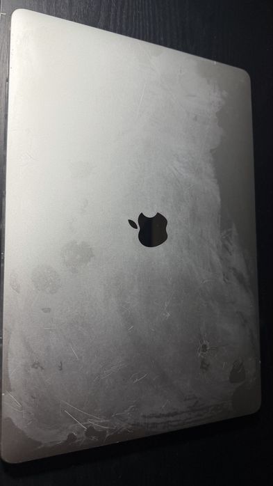 macbook pro 15’ 256 гигабайт