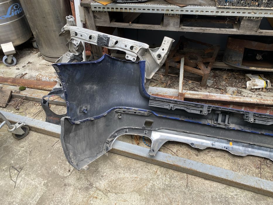 Мерцедес ГЛЦ Mercedes Benz GLC на части