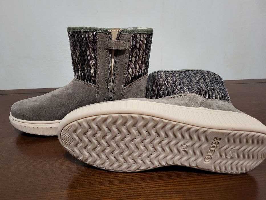 Угги детские, новые, размер 36