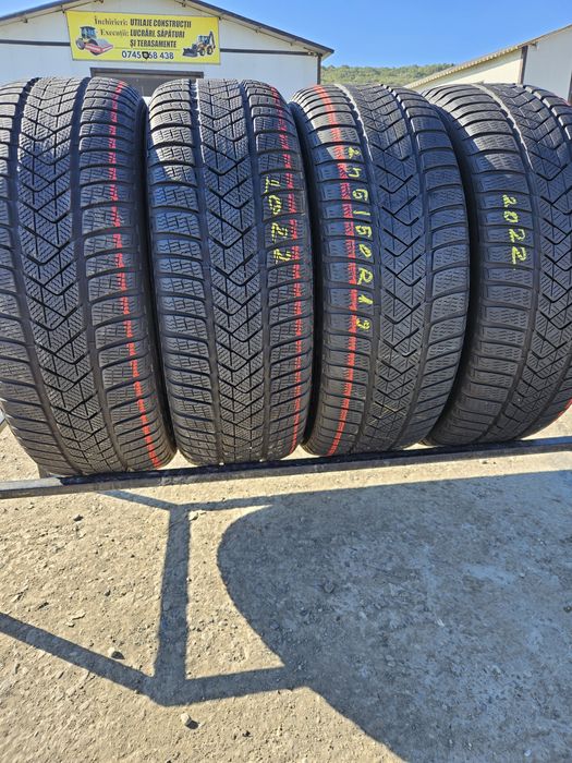 Vând anvelope iarna 245/50/19 245/50r19 PIRELLI