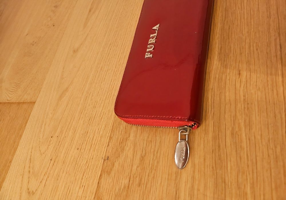 FURLA портмоне лак