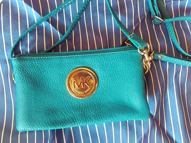 Michael Kors чантичка