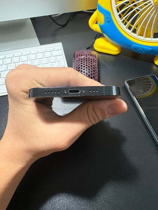 iPhone 12 pro заблокированный