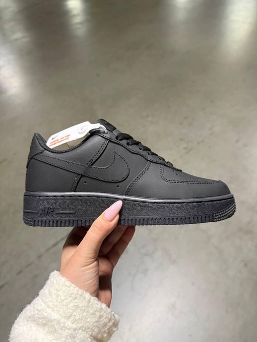 Nike Air Force 1 – Negru – NOI, Marimile 41-45