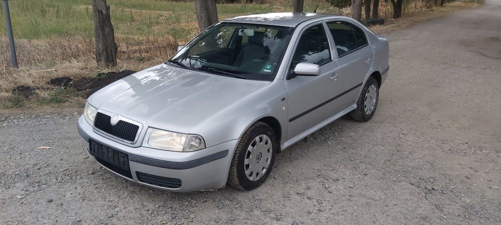 Шкода Октавия 1 1.6 бензин 102 к.с. / Scoda Octavia 1 1.6i  НА ЧАСТИ