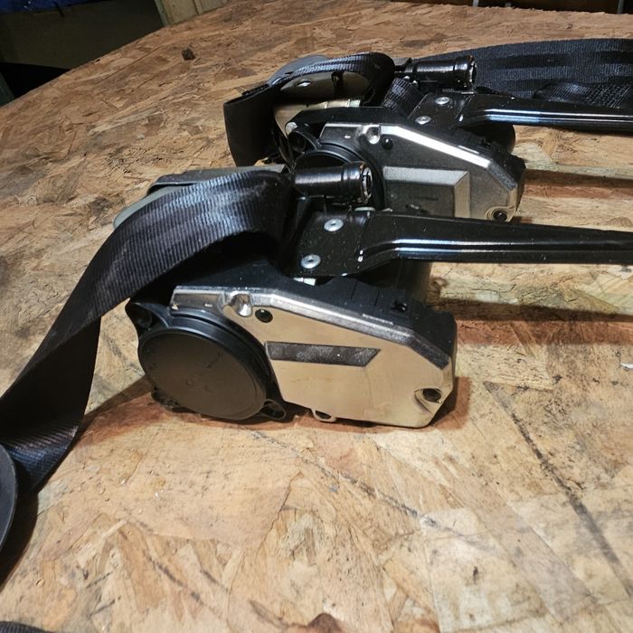 Колани предни за пасат б8 8.5 ел.прибиране