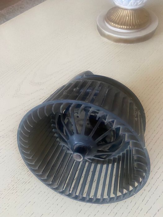 Моторчик печки Форд Фокус 3