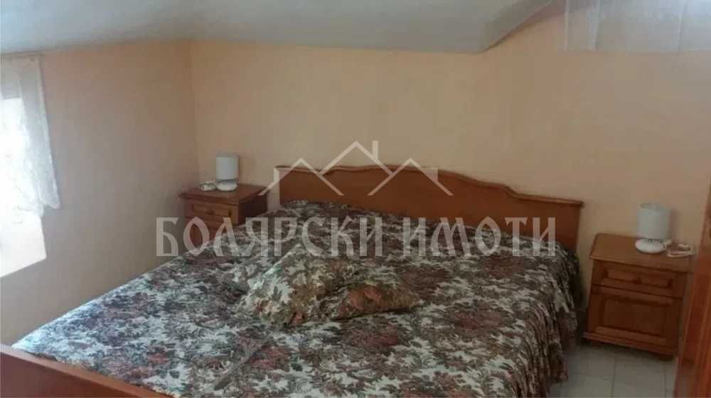 Дава се под наем Тристаен апартамент в Велико Търново, Център - 65 кв.м за 331.5 € - Снимка #6