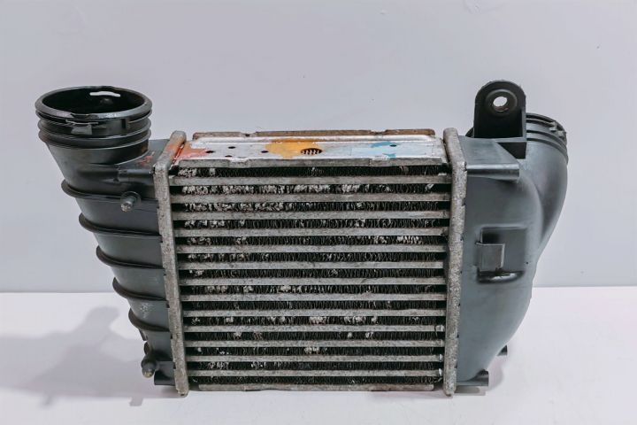 Intercooler Volkswagen VW Bora prima generatie
