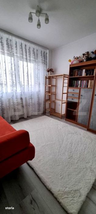 Apartament de vanzare, 3 camere, 70 mp, Targovistei - Micro 4
