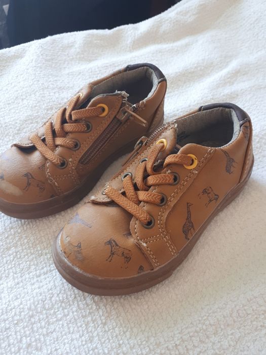 детская обувь разная