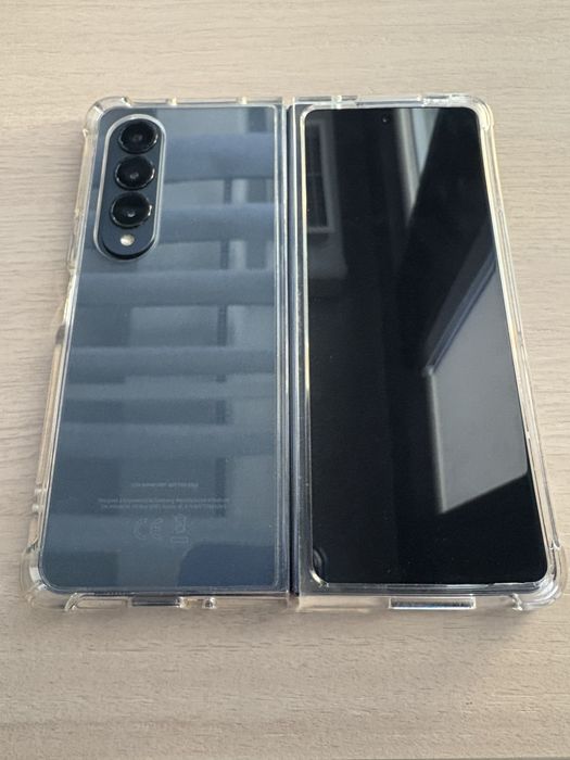 Samsung Galaxy Fold 4 Demo