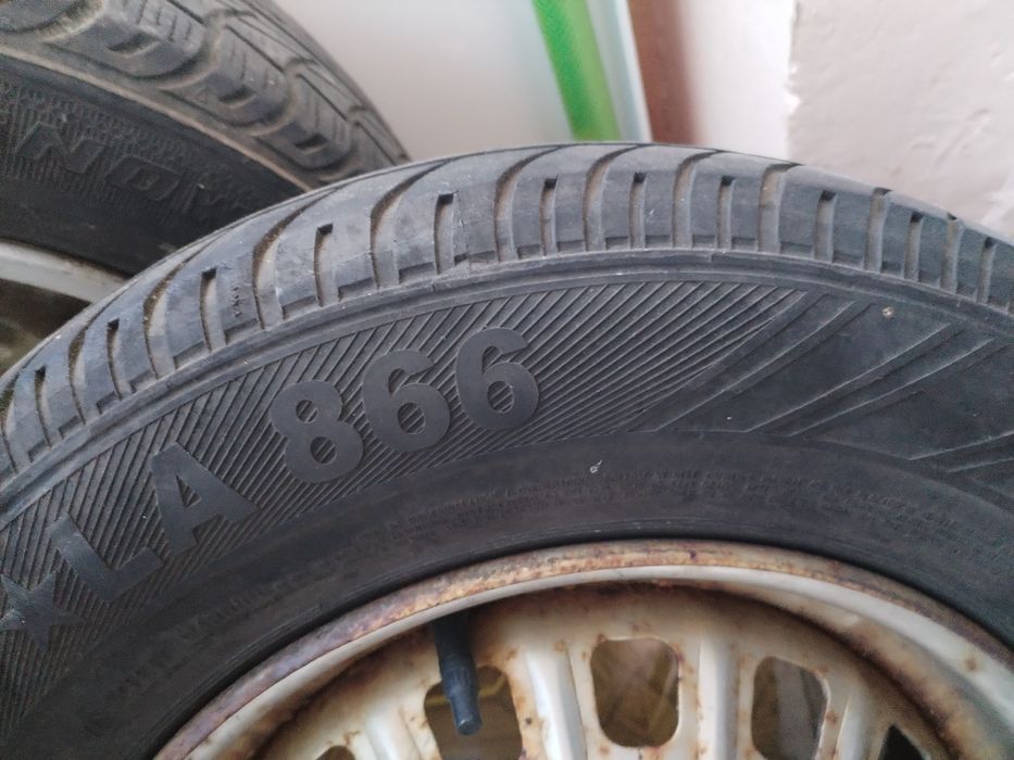 Vand janta cu anvelopa de iarna stare buna