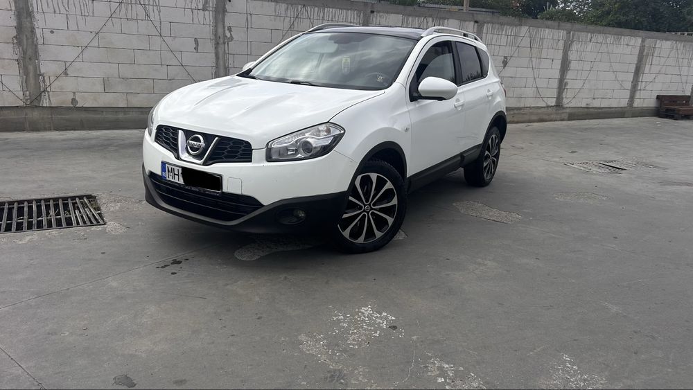 Nissan qashqai 2012