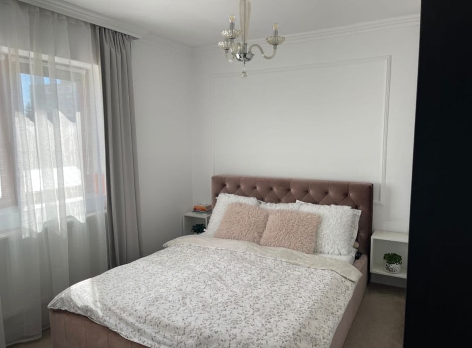 Închiriez apartament cu 2 camere, 60 mp utili, complet mobilat și utilat — fotografia 2
