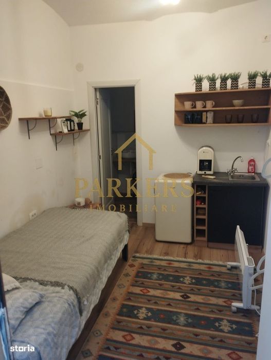 Garsonieră de închiriat, strada Eroilor, în Florești