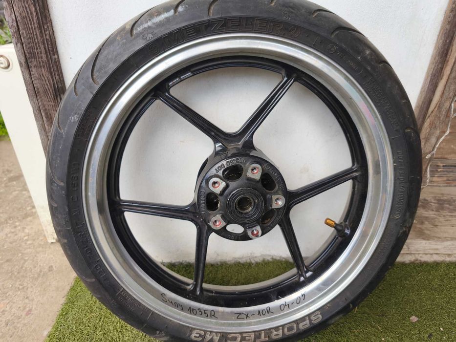 Предна капла за Kawasaki zx10r 04-05г.