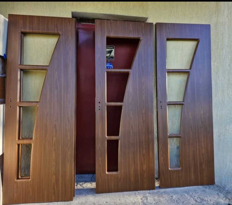 Продавам 4бр интериорни врати