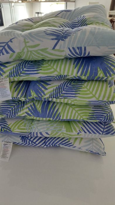 Pernuțe pentru scaune sau băncuțe