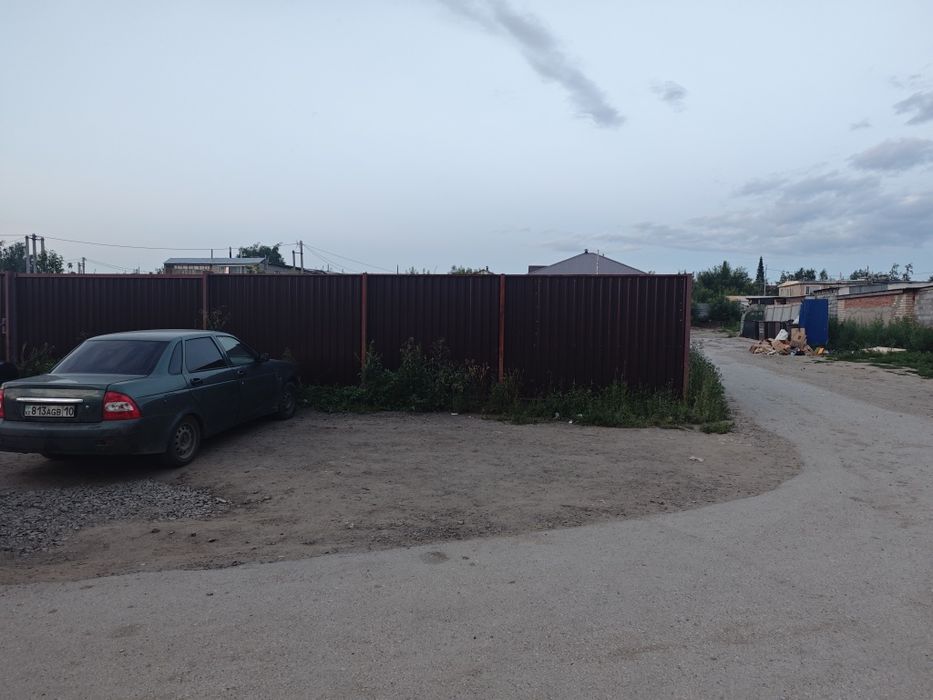 Земельный участок