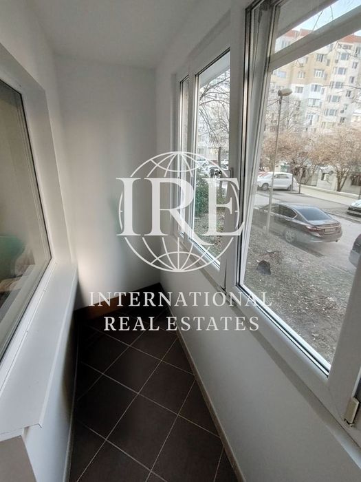Продава се Четиристаен апартамент в Варна, Левски - 82 кв.м за 1427 €/кв.м - Снимка #10