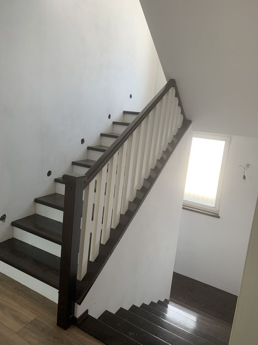 Se vinde casa detali
