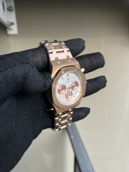 Часовник poedegar НАМАЛЕН