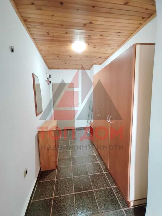 Дава се под наем Едностаен апартамент в Варна, м-т Траката - 45 кв.м за 280.5 € - Снимка #2