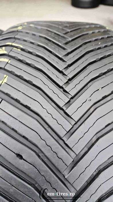 SET 4 Anvelope All Season 255/45 R19 MICHELIN CrossClimate 2 SUV 104H