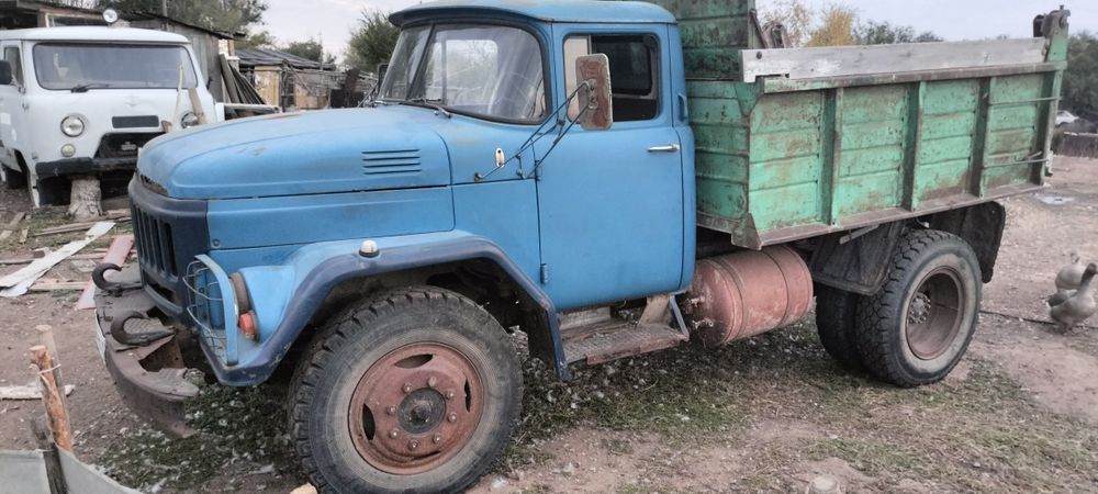 Продам ЗИЛ 131  самосвал