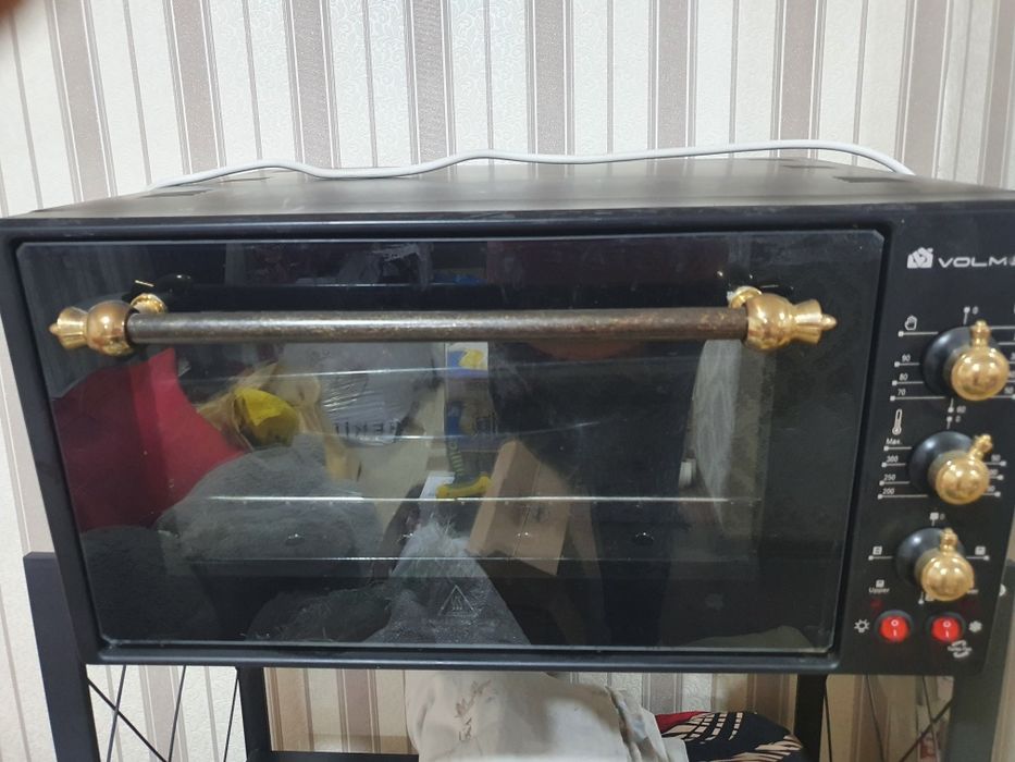 Продаётся мини печь, срочна