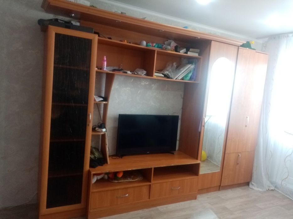 Продам шкаф стенка