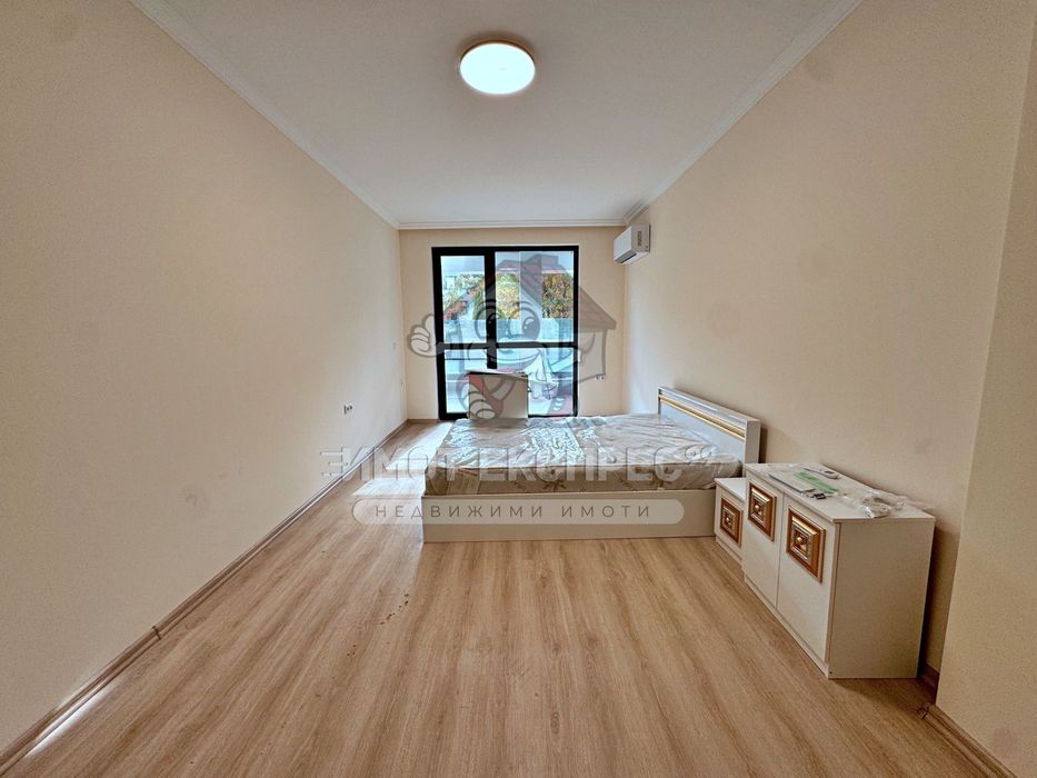 Дава се под наем Тристаен апартамент в Асеновград - 120 кв.м за 450 € - Снимка #11