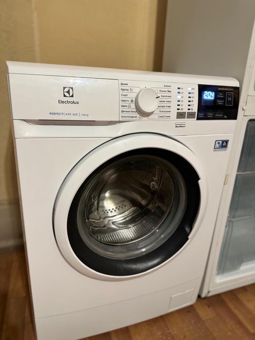 Продам Холодильник и стиралка