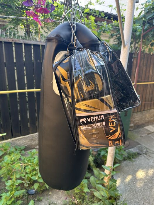 Sac De Box Movit 60KG + Manusi Venum + Manusi Movit
