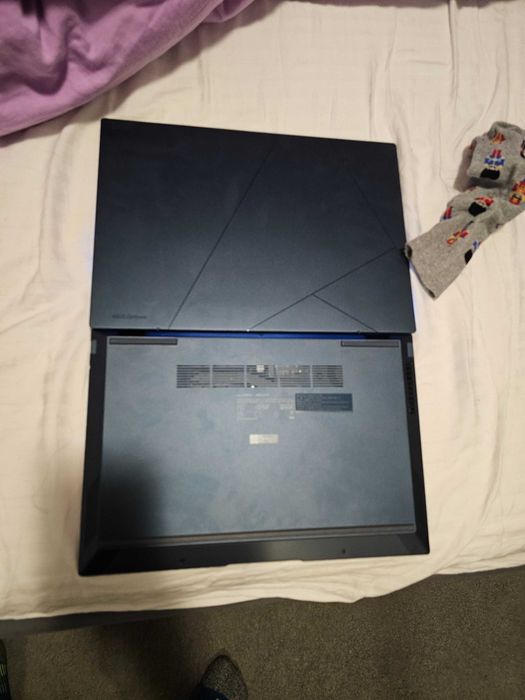 Laptop Nou Asus Zenbook 14 OLED TOUCHSCREEN I5 12th 16 GB 512 GB SSD