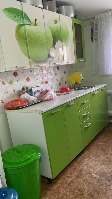 Продам кухонный шкаф