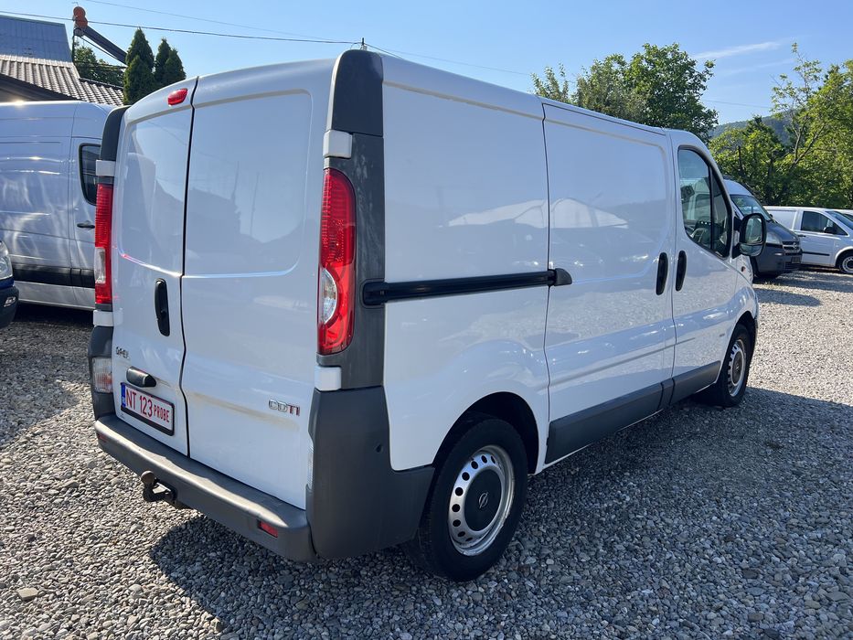 Opel vivaro 2013 euro5