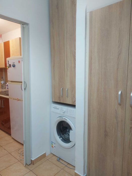 Inchiriez garsonieră